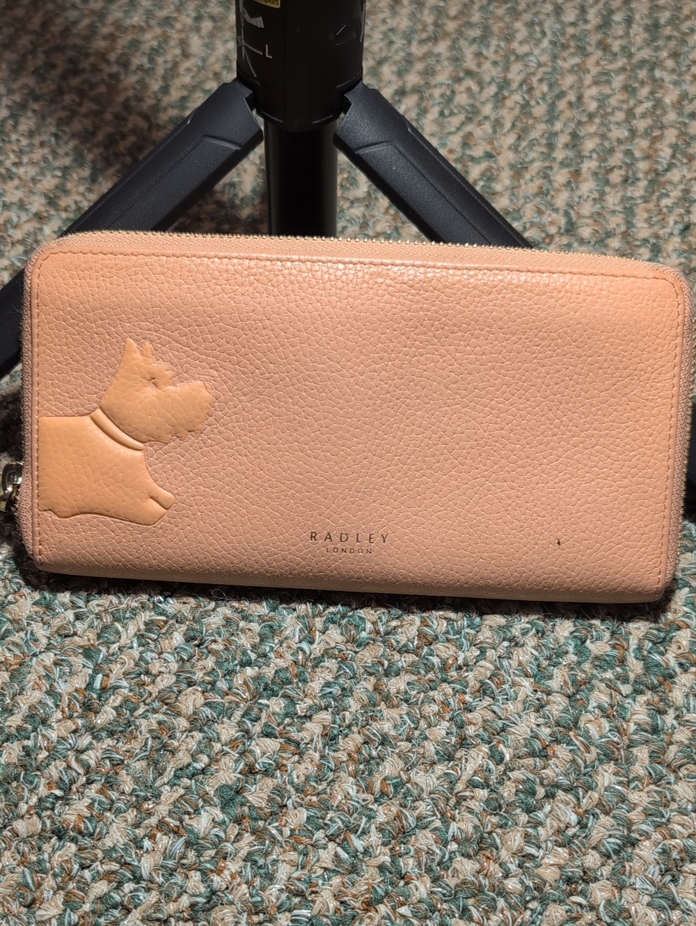RADLEY LONDON Peach Leather Zip Wallet with Scottie Dog Detail